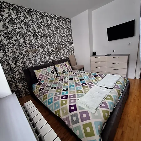 Apartment Petar's 2 Private Parking